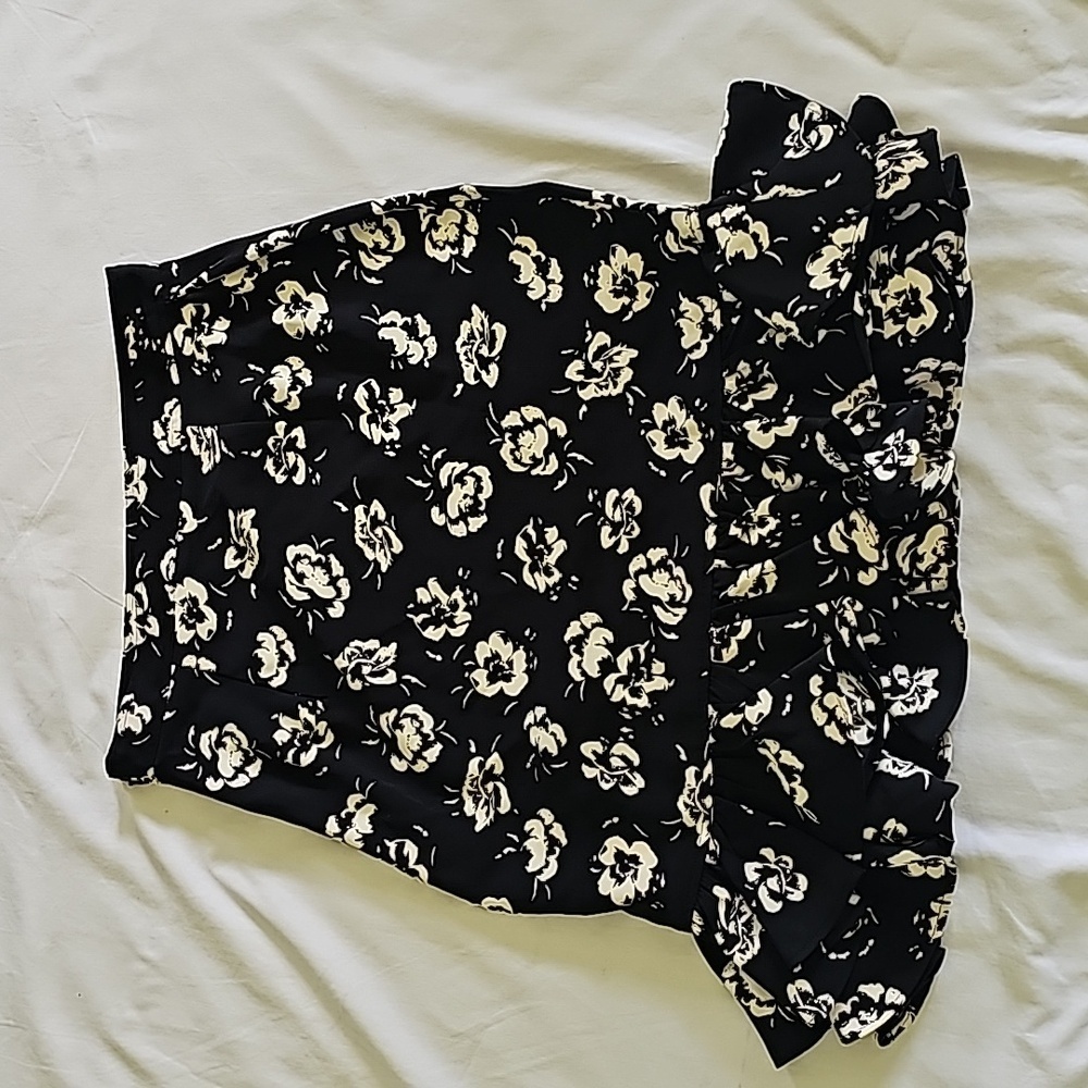 Polo Ralph Lauren Ruffle skirt - Picture 2 of 9